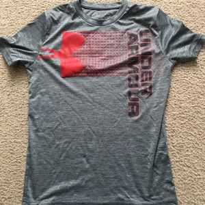 under armor t-shirt